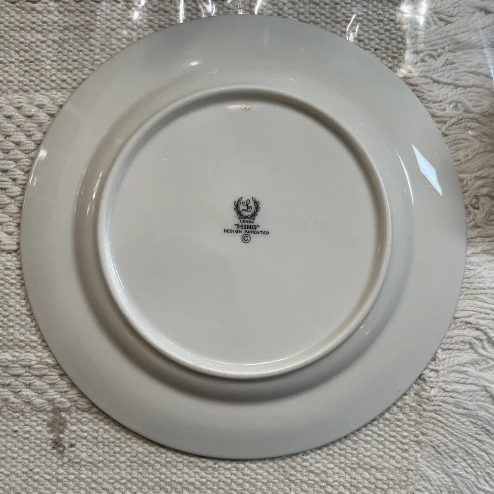 LENOX CHINA MING PATTERN 8.25